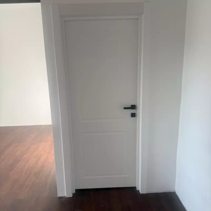 Durvis Status (TESLINE) Balta emalja RAL 9003