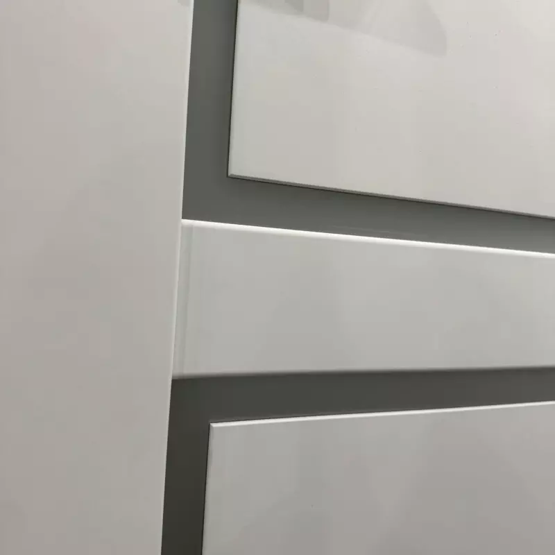 Durvis PRESTIGE 07 Balts matēts PP Premium